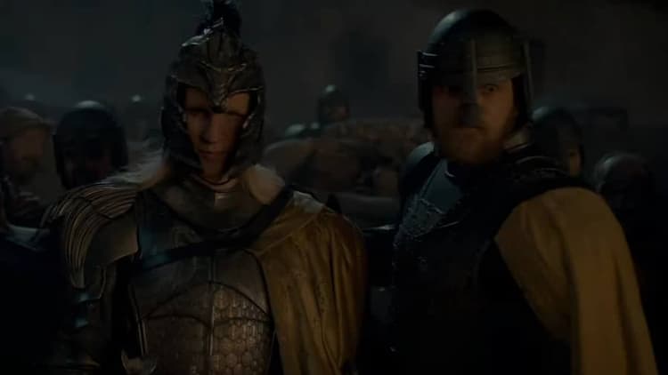 Daemon stands with the City Watch.